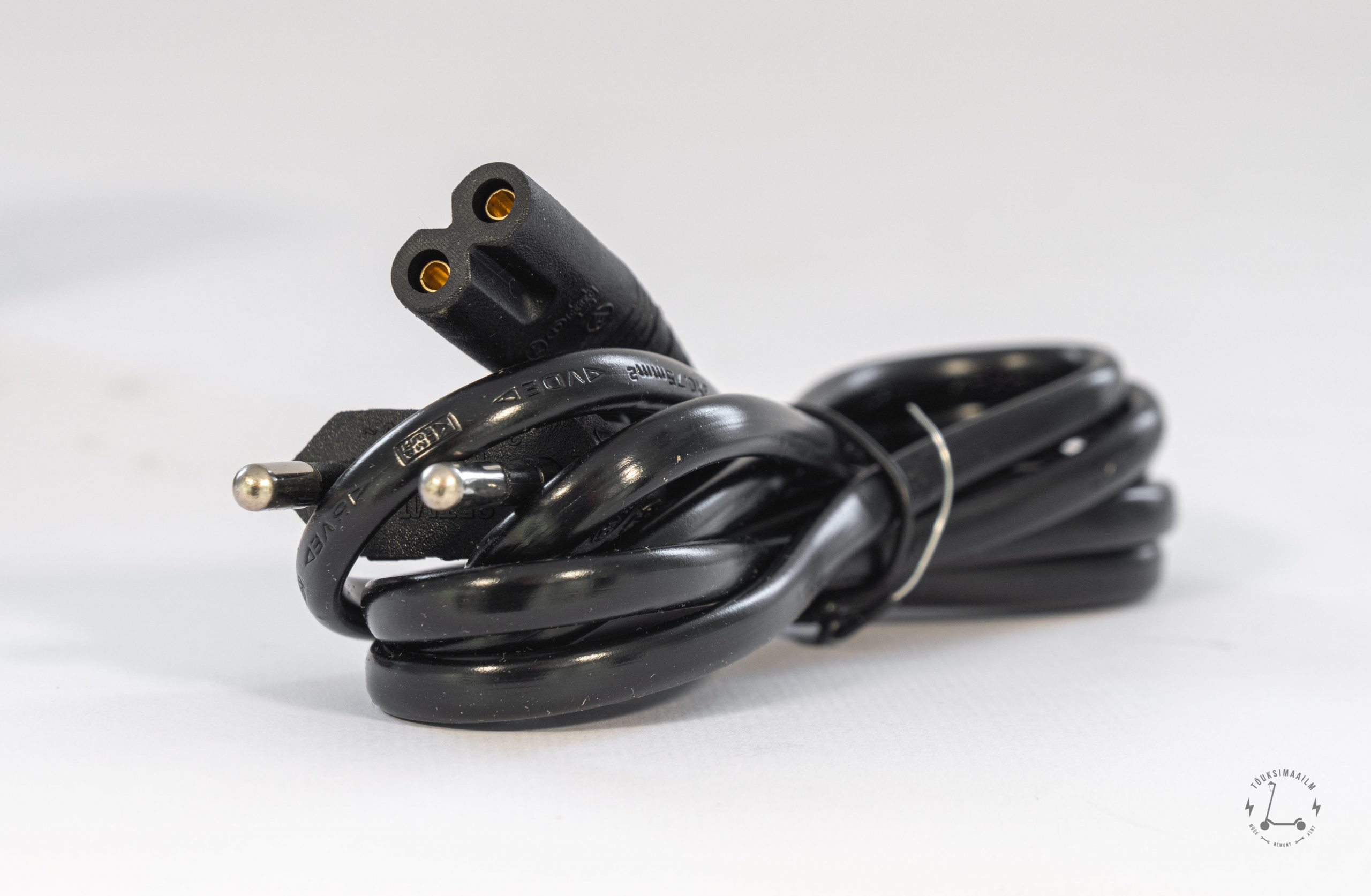 Ninebot elektritõukeratta laadija