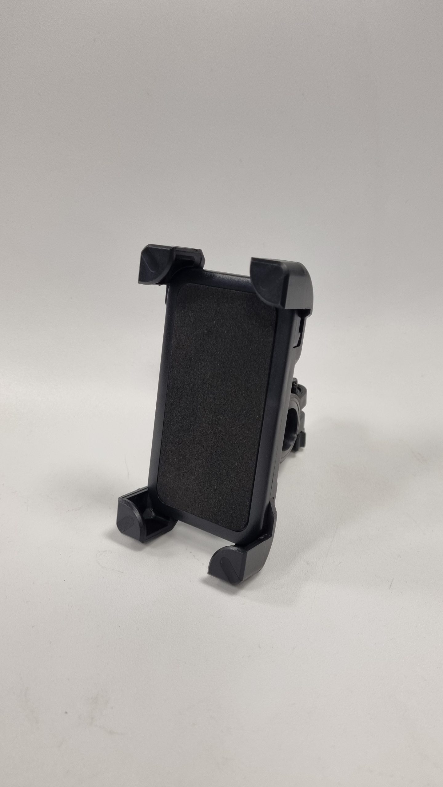 Turvaline telefonihoidja elektritõukerattale jalgrattale