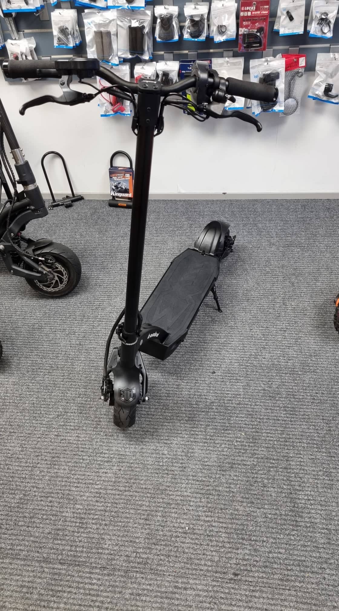 Kasutatud elektritõukeratas Kaabo Mantis 8 Eco 800W (müüdud)