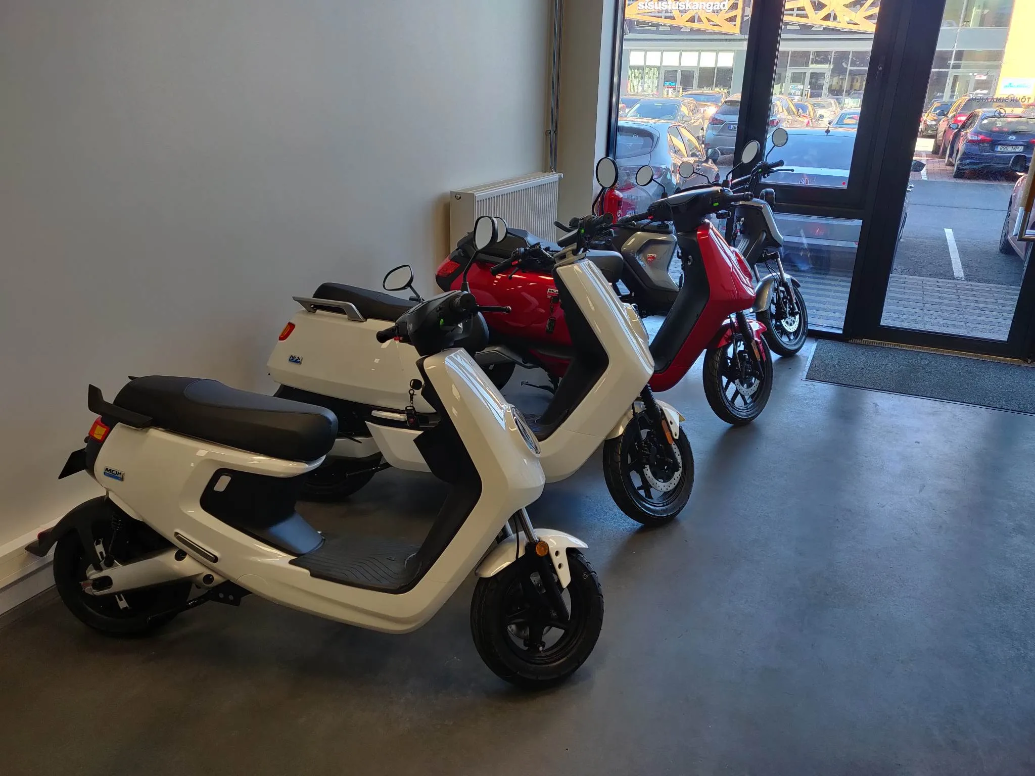 NIU MQi+ GT elektriroller elektrirollerid elektrimopeed elektrimopeedid elektrilised rollerid elektriline roller electric moped 54