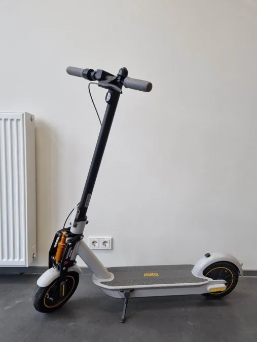 Kasutatud elektritõukeratas Segway Max G30LE