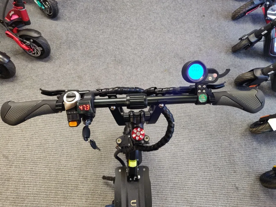 elektritõukeratas ultron t103 kasutatud elektritõukerattad tõuksimaailm tallinn 5