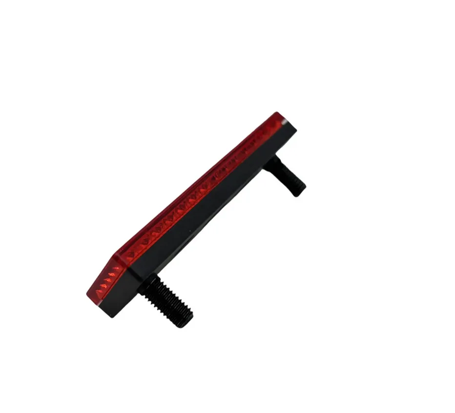 Kugoo KuKirin M4 Max tagumine helkur porilauale