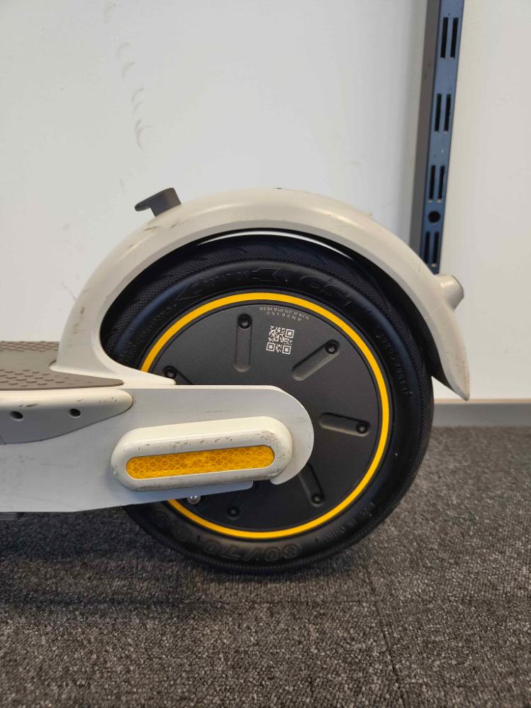 Kasutatud elektritõukeratas Segway Ninebot G30LP - 1