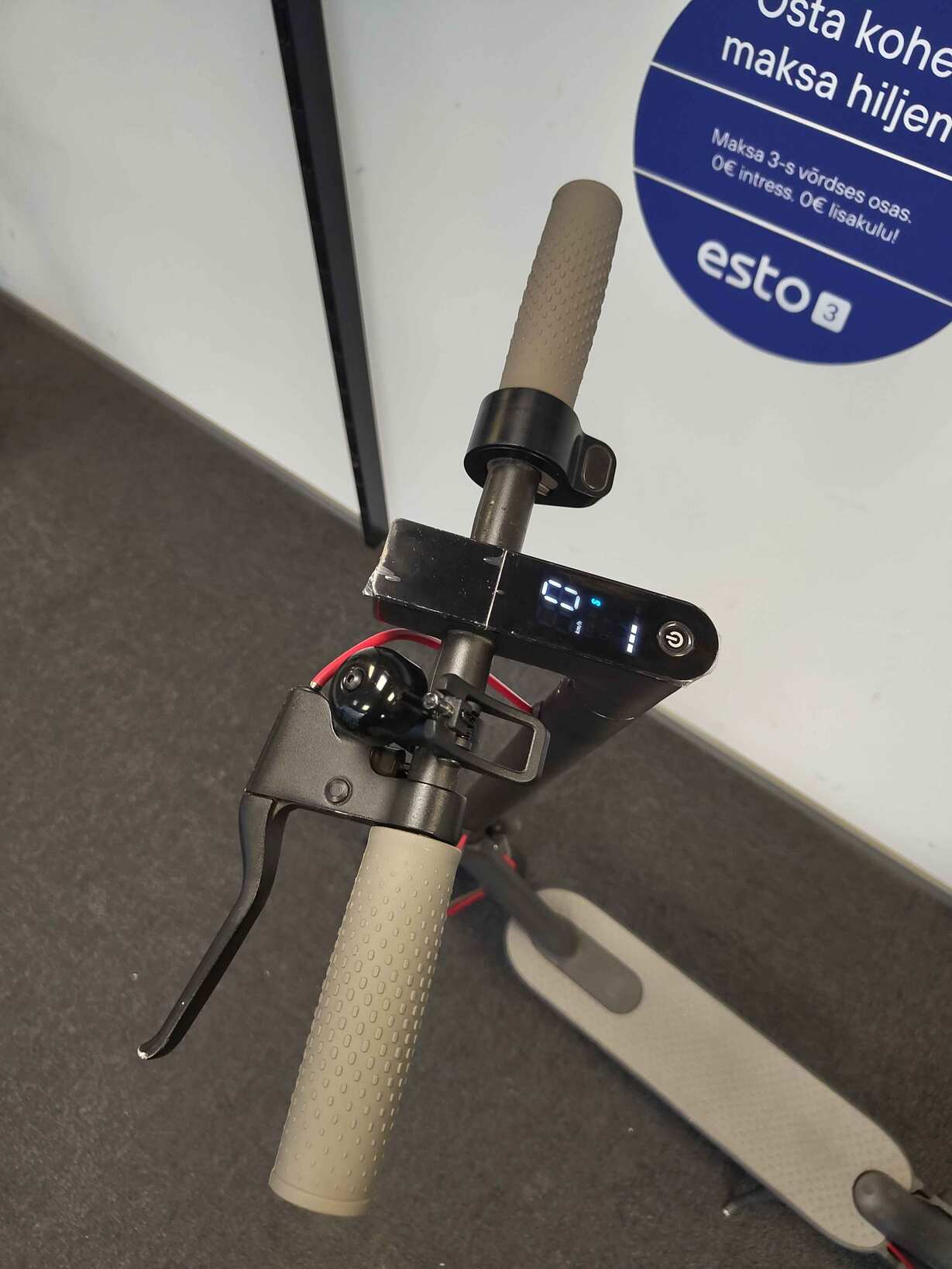 Kasutatud elektritõukeratas Xiaomi M365 - 3