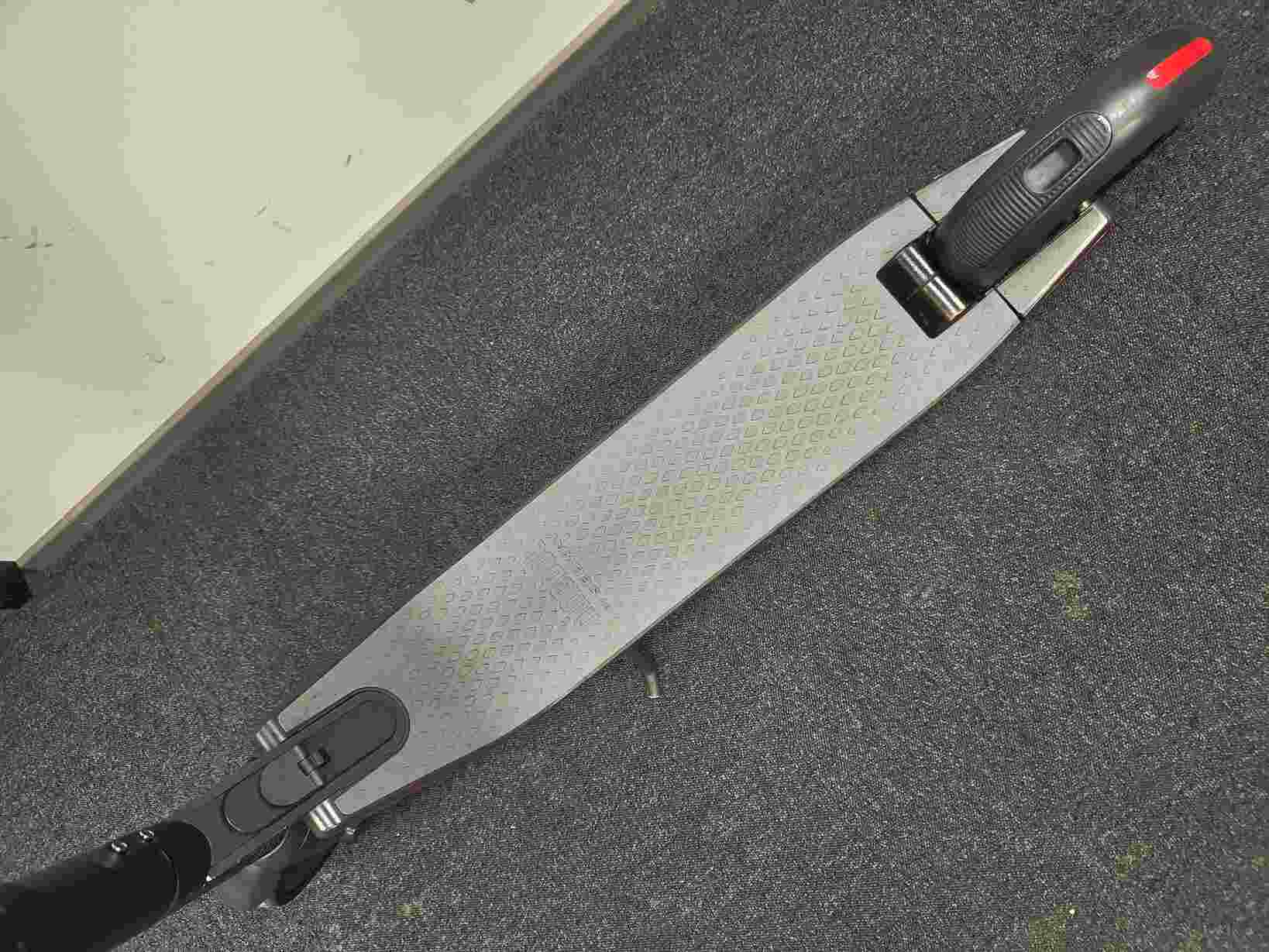 Kasutatud elektritõukeratas Segway Ninebot ES2 - 2
